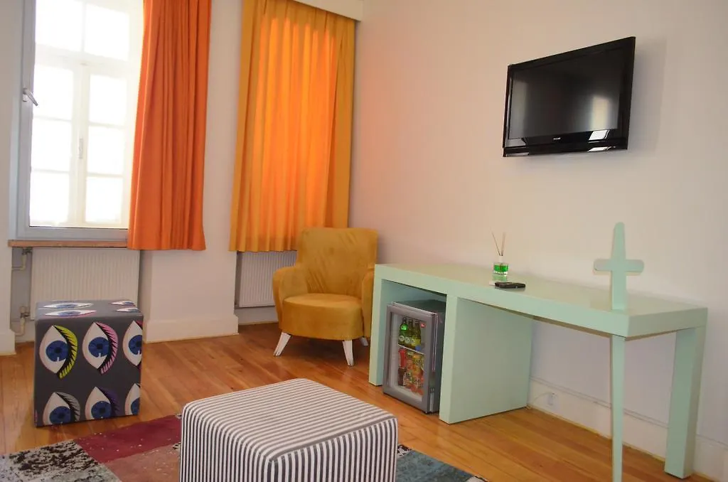 Curcuna Hotel Алачати