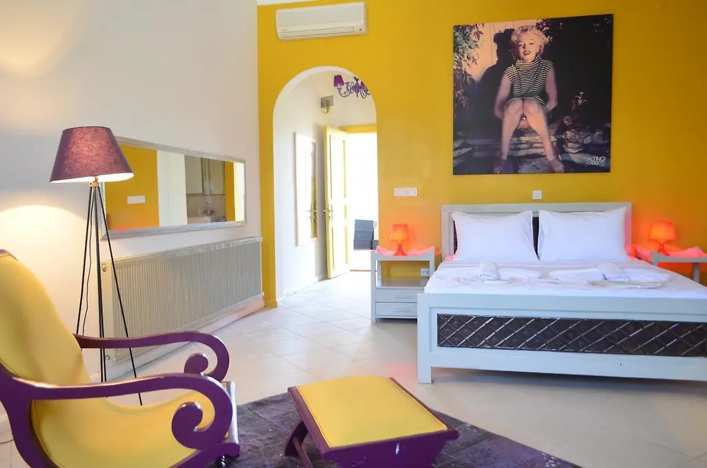 ***  Curcuna Hotel Алачати Турция