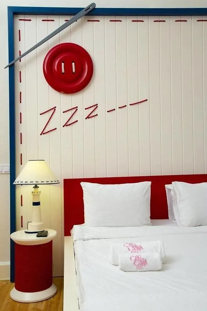 Curcuna Hotel Алачати